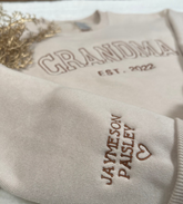 Embroidered Grandma sweatshirt with grandkids names, Personalized Grandma gift, Grammy, Oma, Nana, Gigi, Mommom, Mimi, Mom Birthday gift